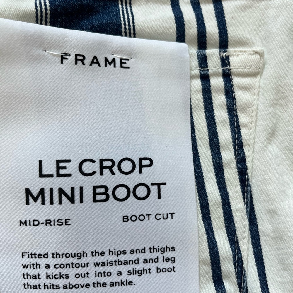 Frame pants. Mini crop boot cut. NWT